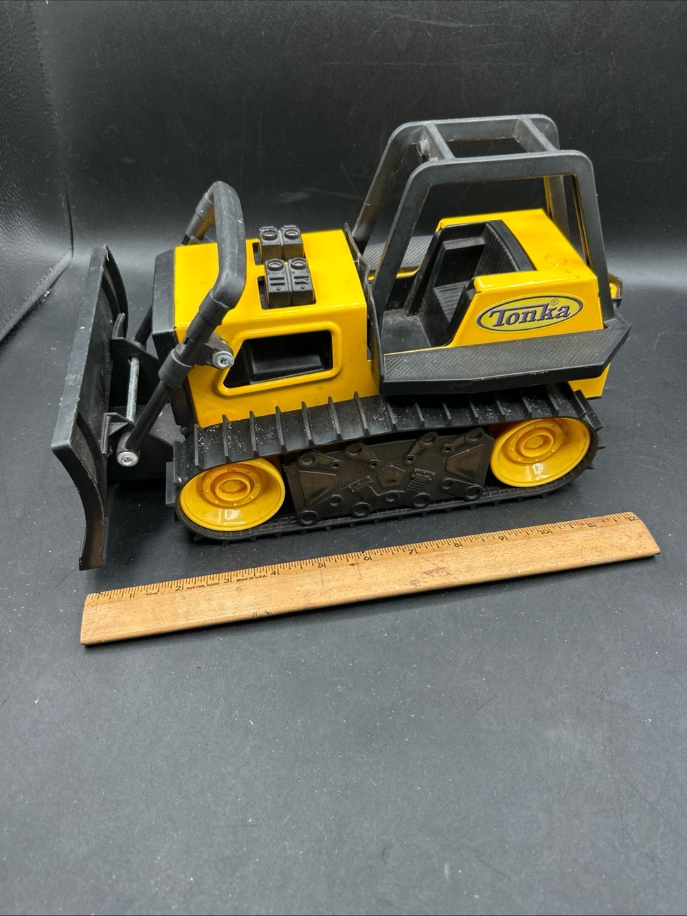 Tonka Yellow and Black Bulldozer Toy with Moving Blade
